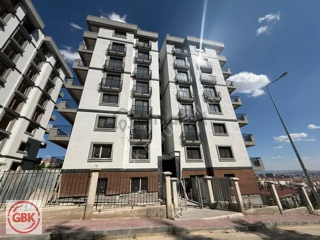 Bağlarbaşında Park-şehir Manzaralı Sıfır 3+1 Y.şerefiyeli Daire