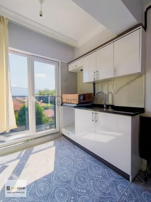 Köroğlu Mahallesinde Kiralık Eşyalı 1+1 Daire 1