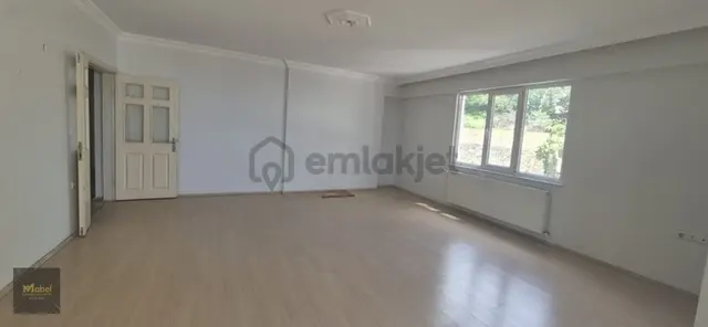 Mabel'den Dolunay Zümrütevlerde Kiralık 3+1 Daire 1