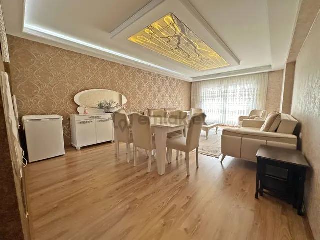 Etlik Mah. Tevfik Sağlam Cd Yakını Asansörlü Ara Kat 3+1 E.banyolu Ön Cephe