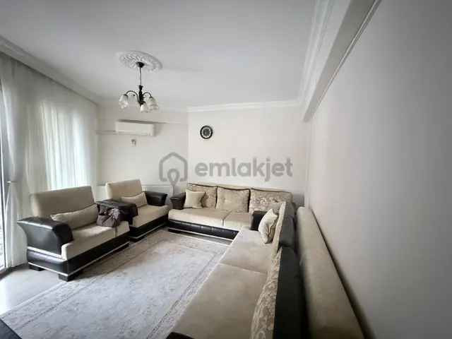 Kemalpaşa Merkezde Satılık Ara Kat 2+1 Geniş Ve Bakımlı Daire 1