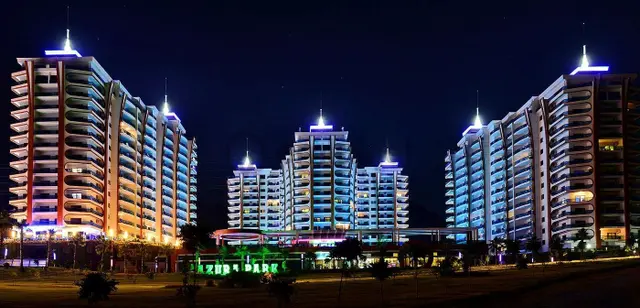 Alanya Mahmutlar 3+1 Full Eşyalı Dağ, Deniz Ve Havuz Manzaralı Lüks 3+1 Daire