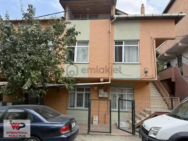 Pendik Kavakpınarda Satılık 3 Katlı Müstakil Ev 1