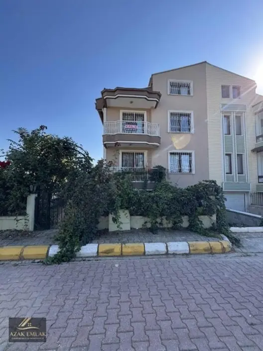 Bayındırlık Villalarında 5+1 Müstakil Villa