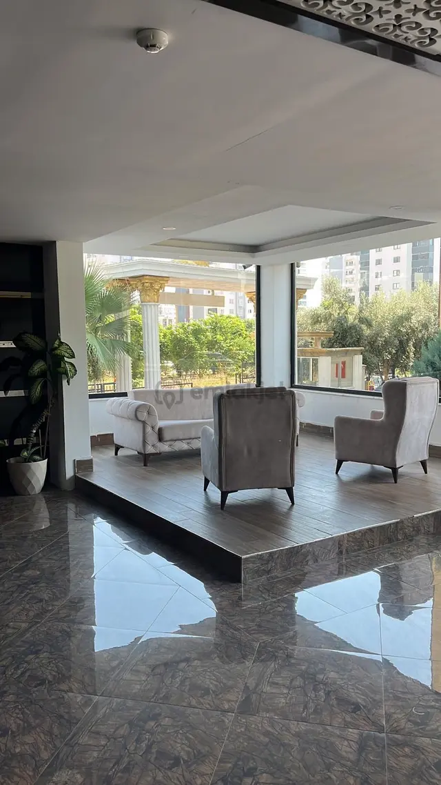 Metin Gayrimenkul’den Mezitli Akdeniz’de Lüks 4+1 Kiralık Daire