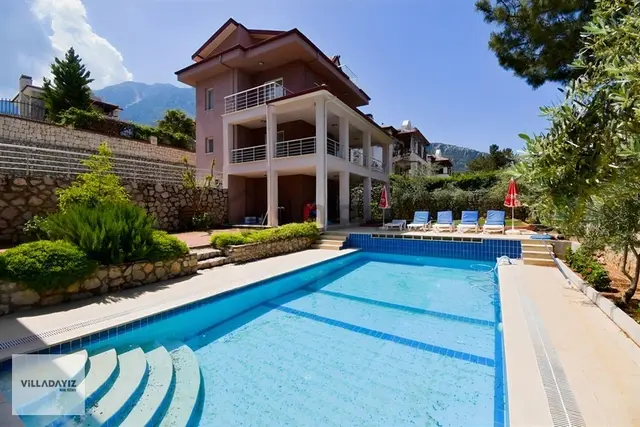 Fethiye Ovacık'ta Satılık 6+2 Villa, Havuzlu Ve Eşyalı 1