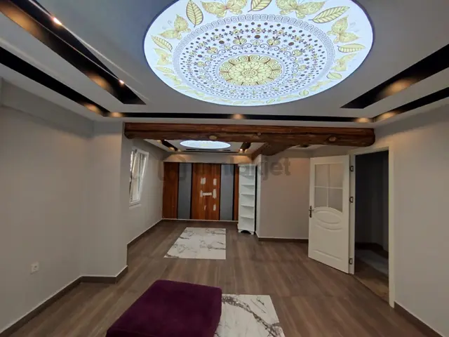Gazi Mahallesinde Merkezi Konumda Kiralık Dublex Daire 1