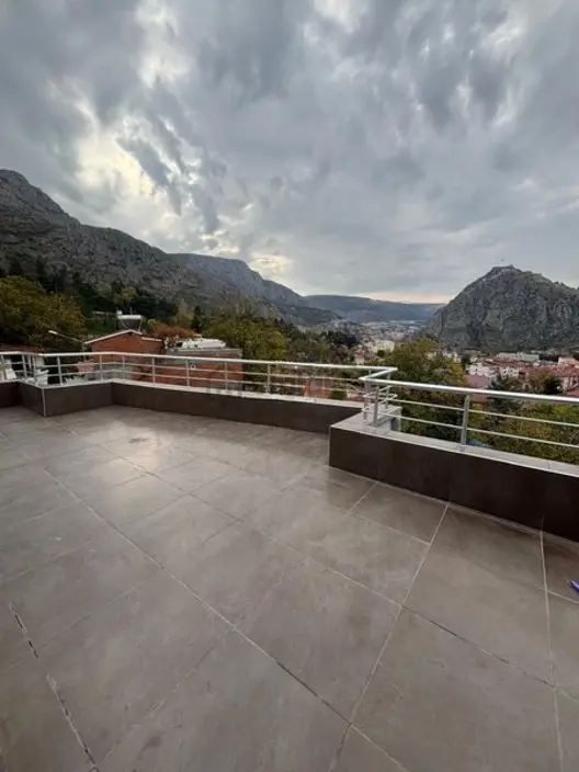 Efdal Lap Emlaktan Savadiye Mahallesinde Satılık Müstakil Ev 1
