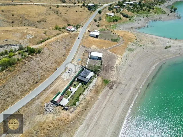 Erkilet Çevrilde Baraja Sıfır Masrafsız Bağ Evi 1
