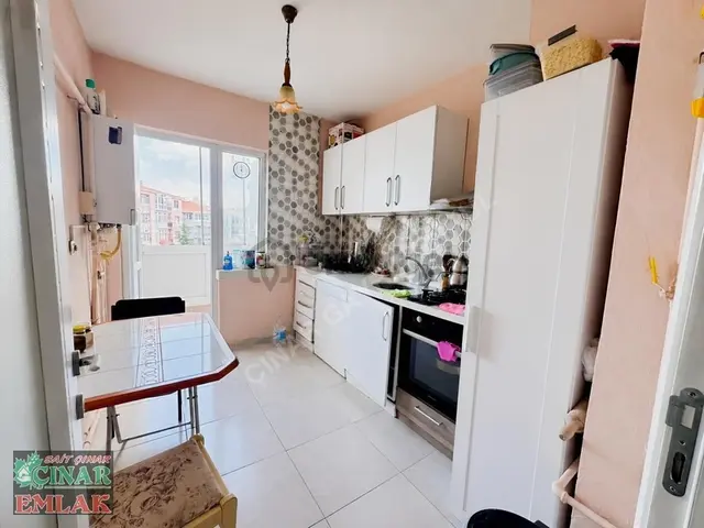 **çınardan** Uygun Fiyatlı Full Yapılı Çift Balkonlu 3+1 Arakat