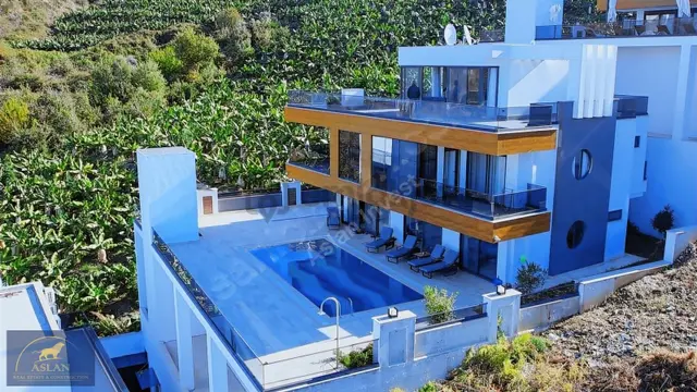 Alanya Kargıcak Satılık 4+1 Luks Vılla