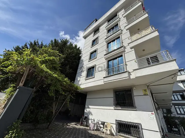 Sultanbeyli Necipfazıl Mah Satlık 2+1 Ters Dublek Giriş Daire 1