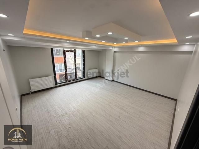Home'dn Bölgenin En Geniş 2+1'i E.banyolu 115m² Sıfır Ara Katlar 1