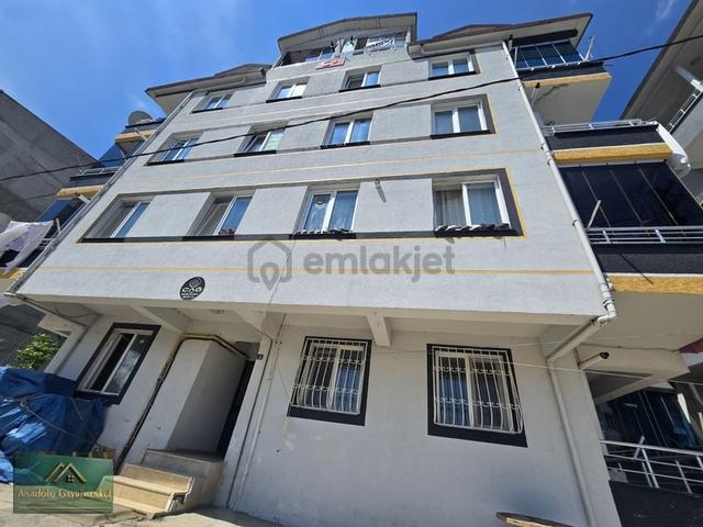 Anadolu Gayrimenkul'den Şirinevlerde Satılık 2+1 Daire