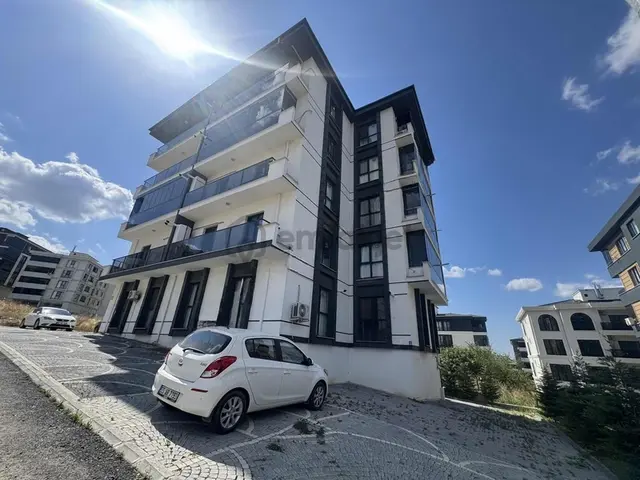 Tema Emlaktan Atatürkmah Arakat Aydınlık Ferah 1+1 Kiralık Daire 1