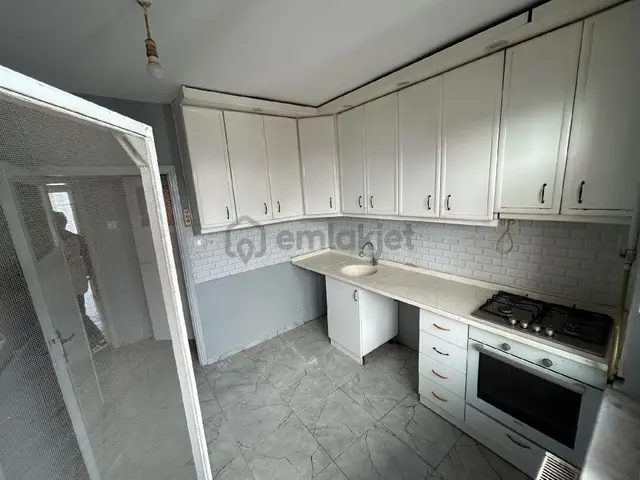 Canyapı'dan 2.gündoğan Mahallesi Belediye Yakını 2+1 Kiralık Daire 1