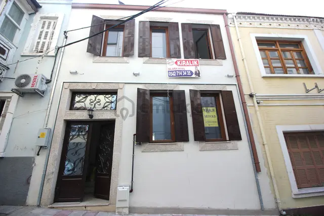Köprüde Sıfır Müstakil Bina Konut / Ticari Kiralık 1