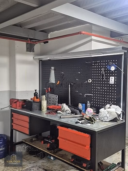 Mega Şaşmazda Devren Kiralık Oto Tamir Dükkanı 1