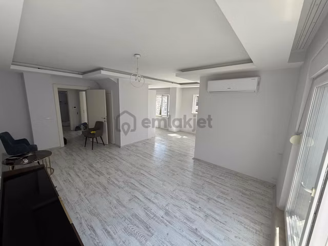Konyaaltı Hurma Mahallesı 3 + 1 Dubleks Boş Kiralık Daire