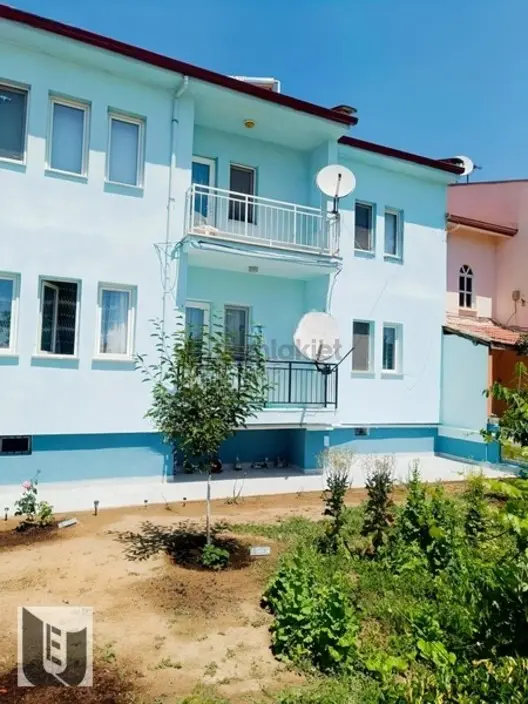 Uydukent Emlaktan Bahçeli Satılık Ev/ Osmangazi Mah. 1