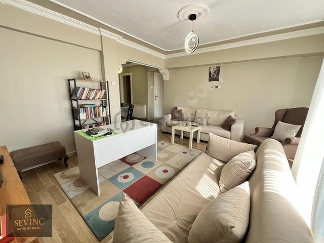 Sevinç'ten Kurtuluş Cadde Üzeri Ara Kat 2+1 Masrafsız Kiralık 1