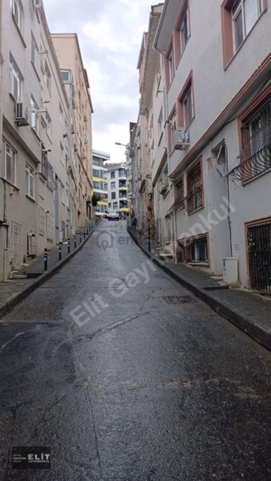 Hasanpaşa 'da 2+1 Kombili Daire 1