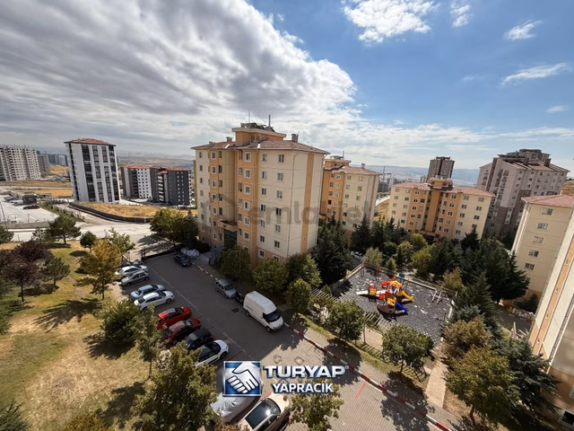Turyap Yapracık'tan 11. Bölge De Manzaralı Okul-market-ulaşım Yakını Kiralık 3+1 Daire 1