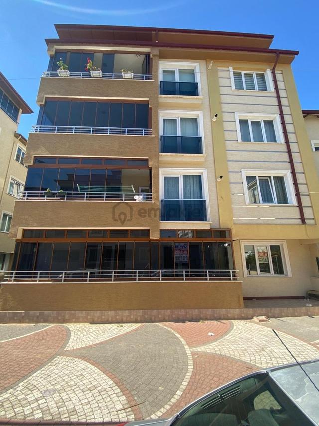 Beyaz Gayrimenkulden Ertuğrulgazi'de Kiralık 2+1 Daire 1