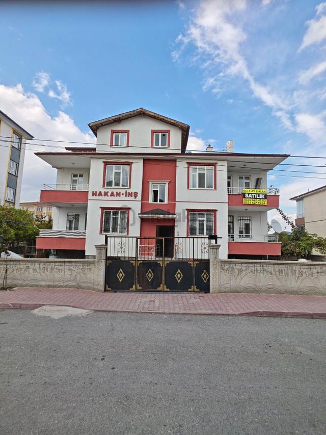 Karaman Yolu Hadimi Parkı Karşısı 2+1 Daire 2. Kat 1
