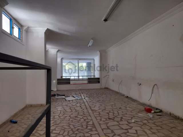 100 Yıl Gazi Lisesi Yanı 110 M Köşe Otoparklı Dükkan