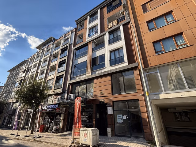 Zenith Real Estate Atatürk Mh. Cadde Üstü Kiralık 140 M2 Dükkan