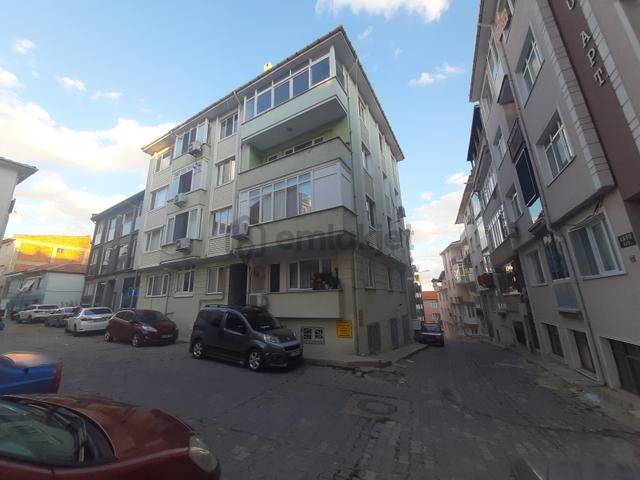 Edirne Merkez Taşlıkta Merkezi Konum Satılık 2+1 Ferah Daire 1