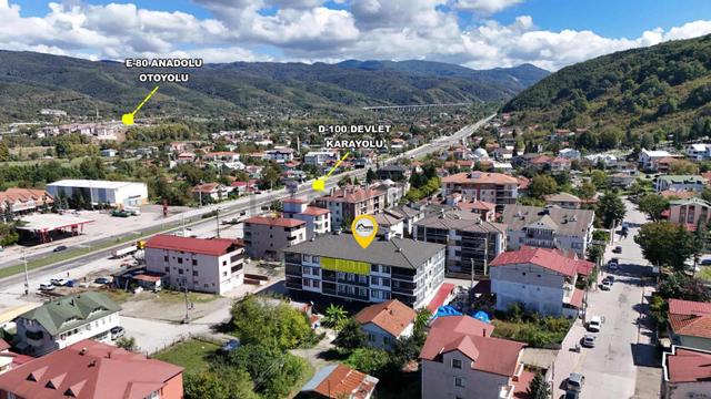 Ruşen Aydın Gyd'dan Kaynaşlı Merkezde Satılık Şömineli Lüx Daire 1