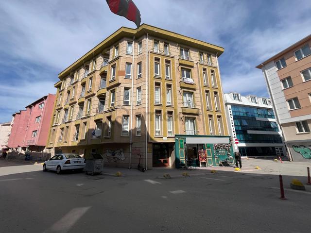 Bess'den Eskibağlar Mah. Şehir Merkezi Yakını Kiralık 2+0 Daire 1