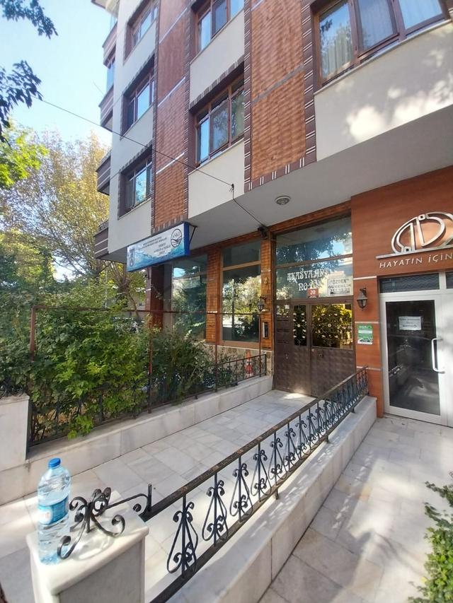 Çankaya Cebeci Mh.dikimevi Yakını 110 Metrekare Satılık İşyeri