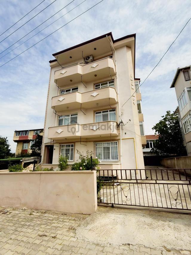 Barutluk Mahallesi Kiralık 3+1 Ara Kat 1