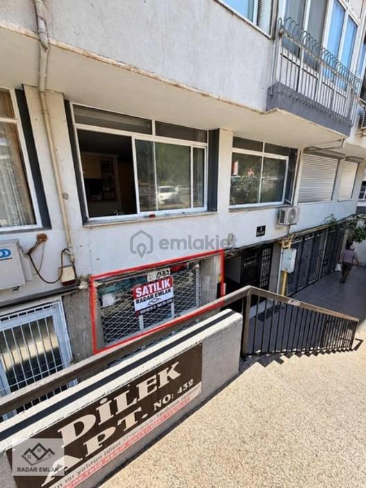 İzmir Göztepede İnönü Caddesi Üzerinde Satılık Dükkân 1