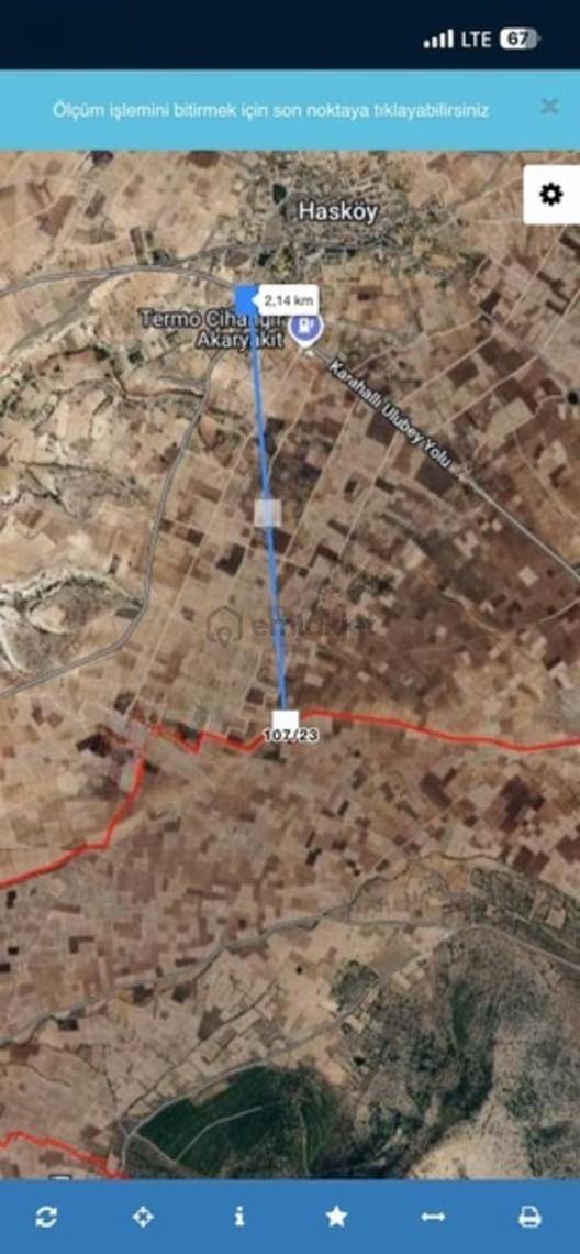 Uşak Karahallı'da 1600 M2 Uygun Satılık Tarla 1