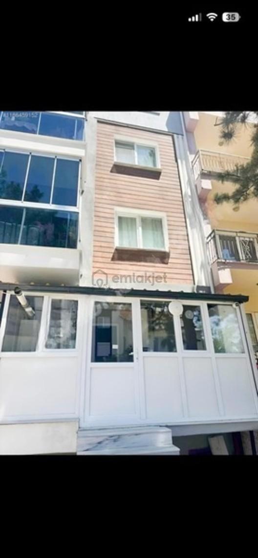 Banaz Cumhuriyet İlkokul Yanı Abonelikler Açık Hazır Apart 1