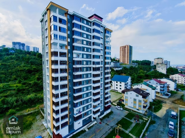 Kurtuluş Mahallesi Çakır Sitesinde 130 M² 3+1 Satılık Daire 1