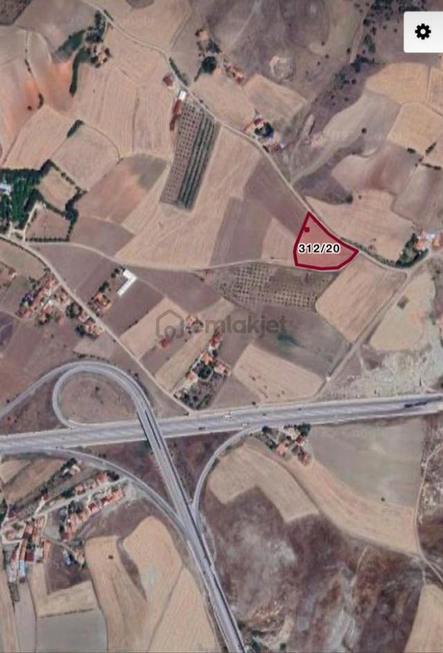 Yola Yakın Fırsat Tarla 1