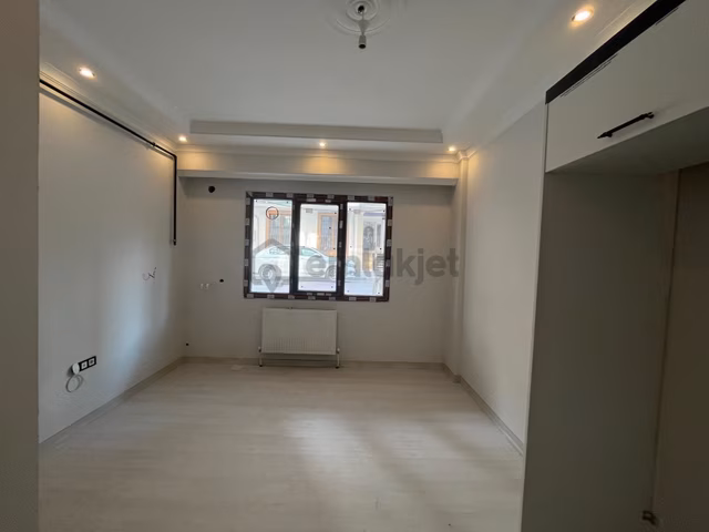 Loft'tn Fevziçakmak Mh 2+1 75m Yeni Binada Kiralık Girş Kat Daire