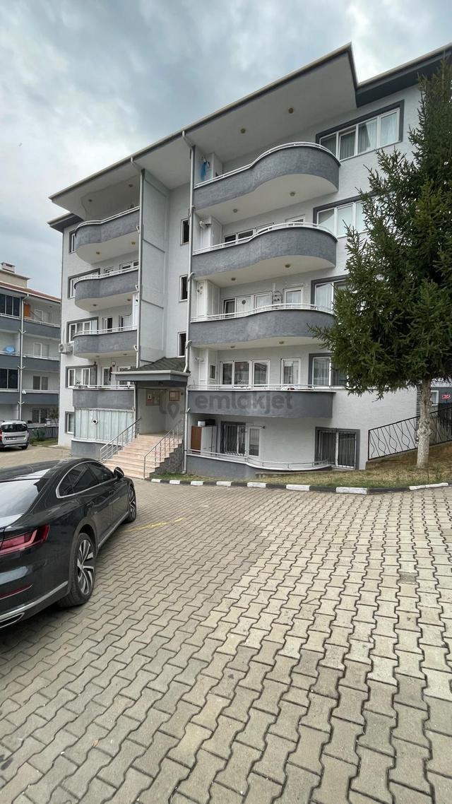Nezir Gm’den Alanyurtta Site İçi 3+1 Satılık Daire 1