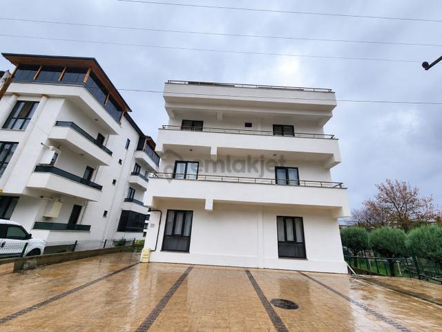 Başiskele Yeşilyurt'ta 3+1 Kiralık Daire