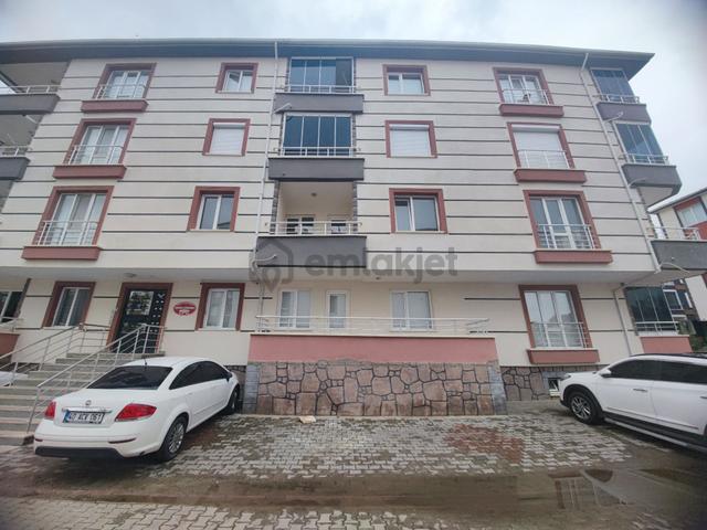 Global'den Selgahta Kiralık Ara Kat Geniş Daire 1