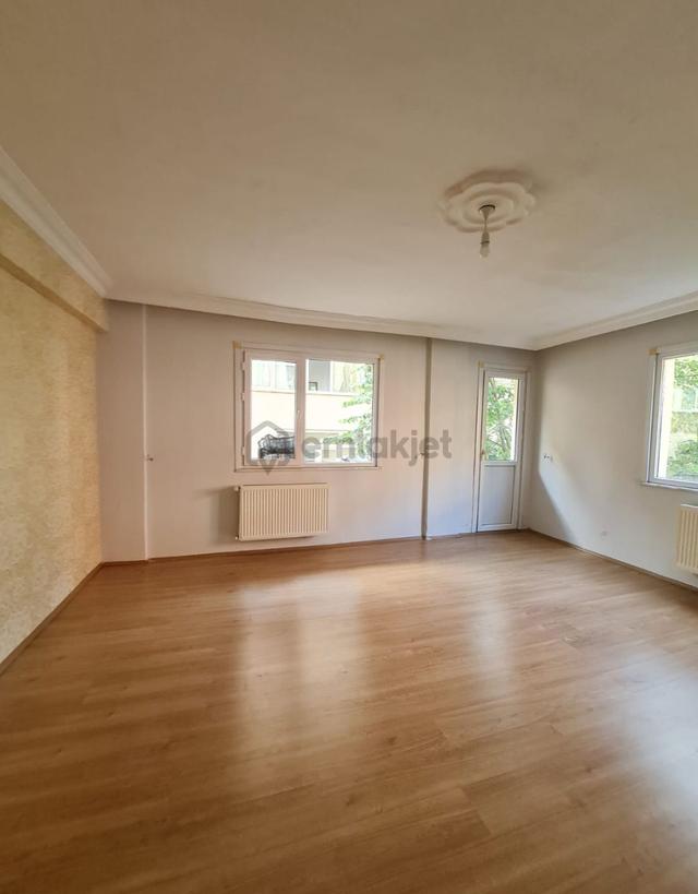 Avcılarda E5 E Yürüme 10 Dakika Mesafede Kentsele Girecek Satılık 160 M.kare Ev 1