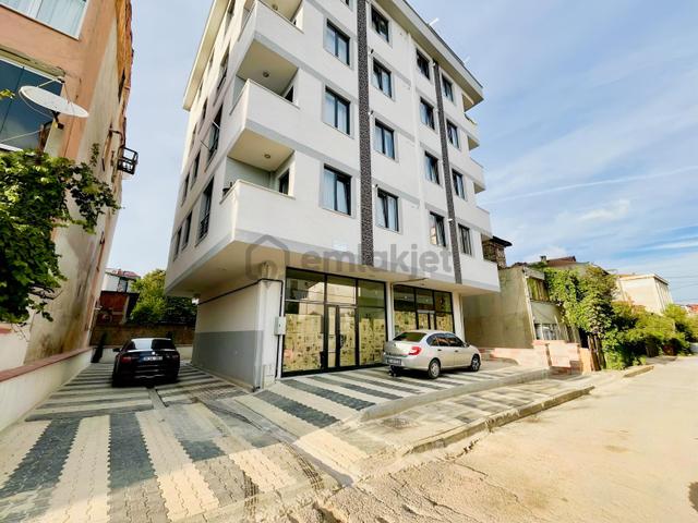 Sultanbeyli Geniş Araç Girişli Dükkan 1