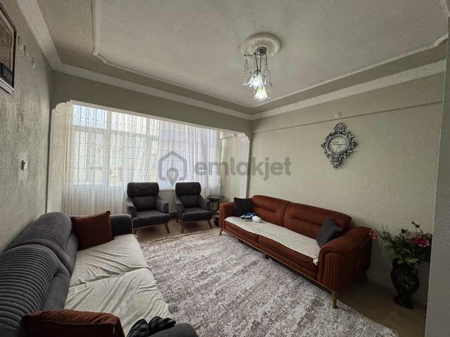 Buca Göksu Mah. 2.kat Satılık 2+1 D.gazlı Daire 1