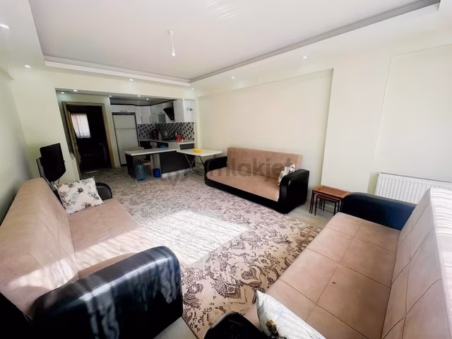 Çarşı Merkezde 1+1 Eşyalı Kiralık Daire 1