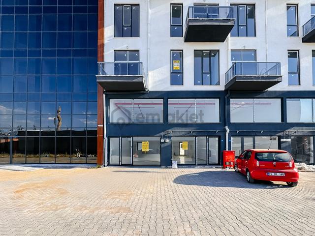 Afm Plazada İş Ve Ticaretin Merkezinde 55 M² Satılık Dükkan 1